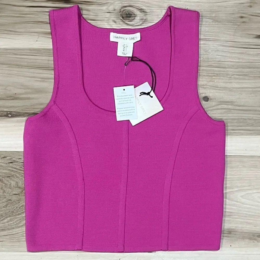 NEW Happily Grey Pink Cropped Tank Top Women’s Large
